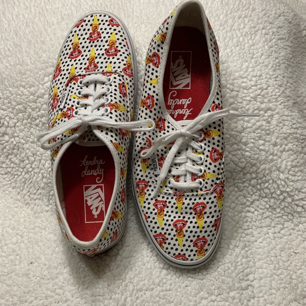 Women’s VANS Sneakers